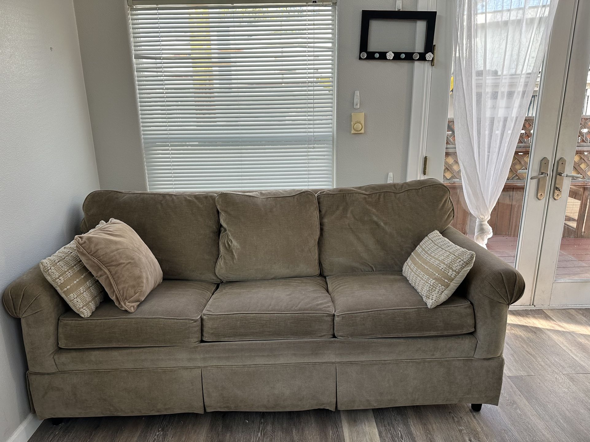 Ethan Allen Sofa Bed