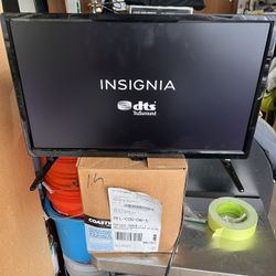 Insignia - 19" LED - 720p - HDTV w/remote