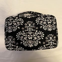 Vera Bradley Toiletries/cosmetic Bag