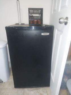 Mini fridge