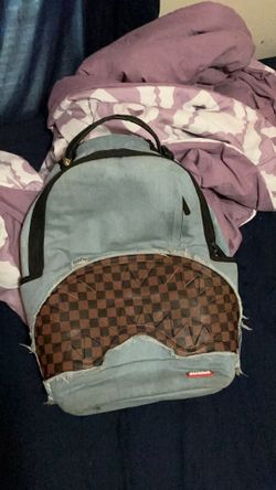 Sprayground bookbag limited edition (price  negotiable) bag on hand