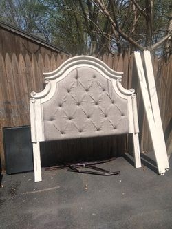 Qween Headboard Foot Board.and Frame