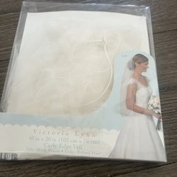Candle Veil W/curly Edge
