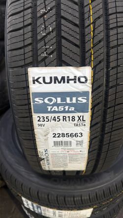Kumho Solus TA51a 235/45R18 XL Tire