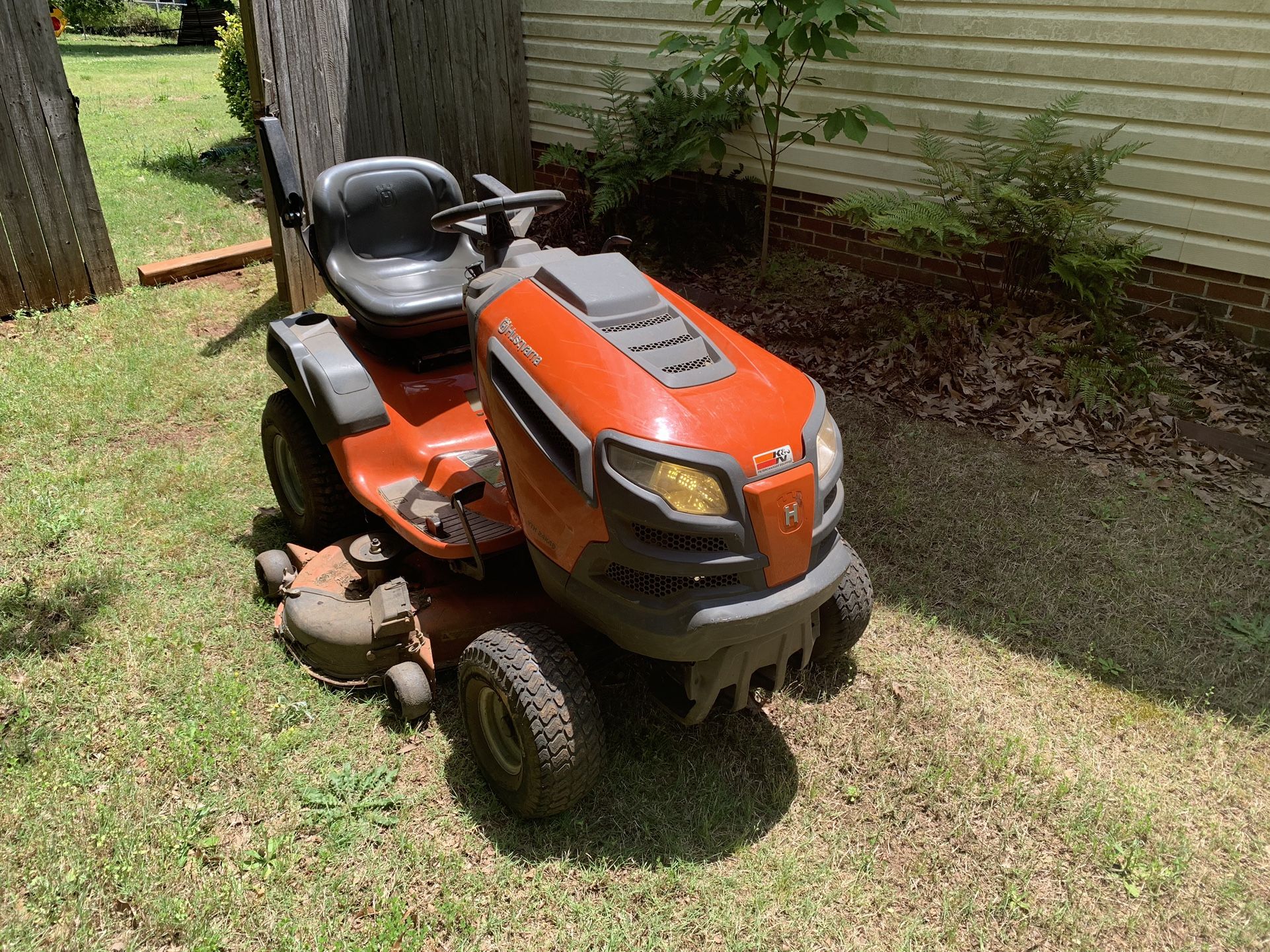 Husqvarna 48” Lawn Tractor w/24 hp Kohler V-Twin