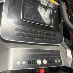 ProForm Pro 2000 Smart Treadmill with 10” Touchscreen  iFit