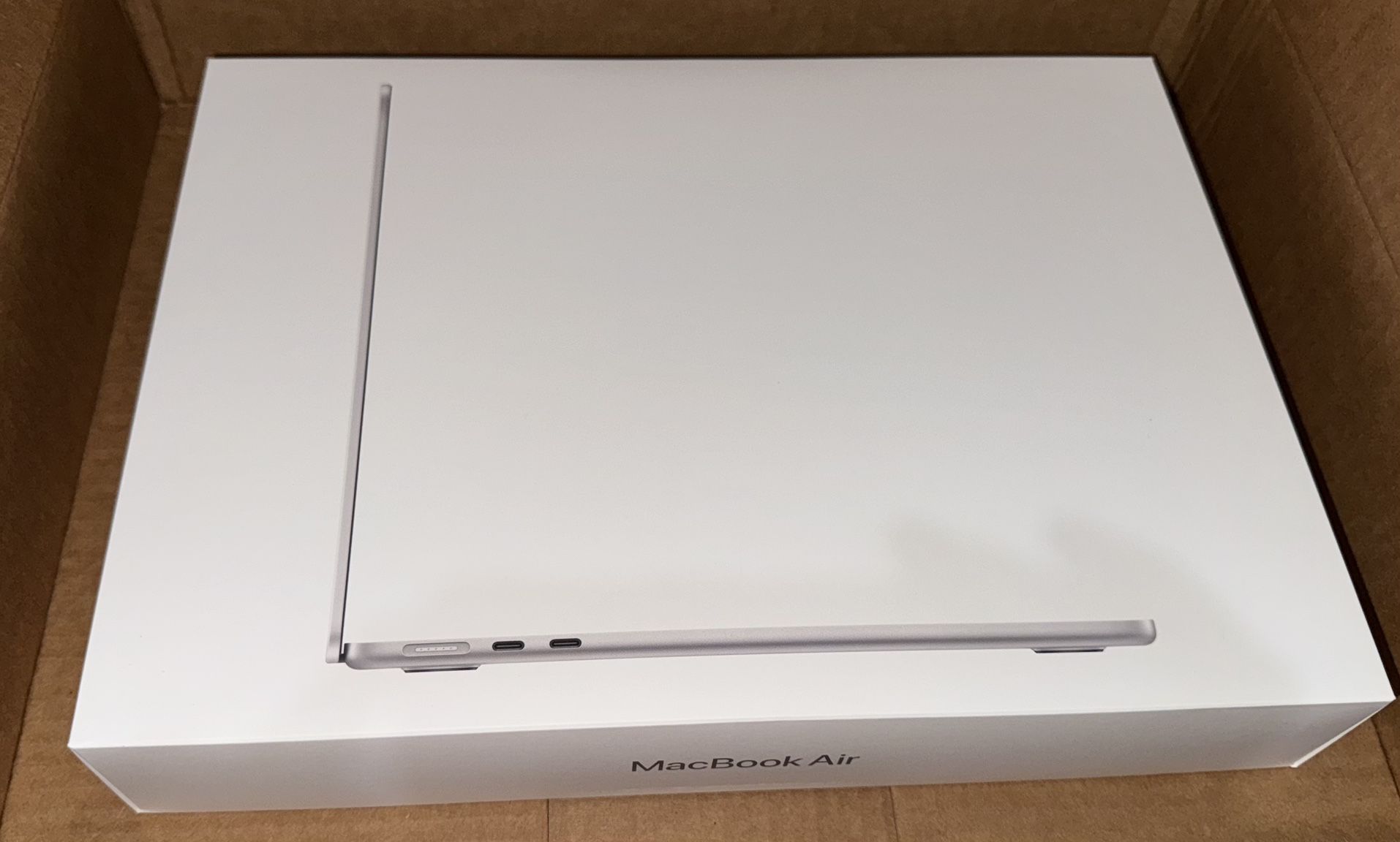 Apple 2025 MacBook Air 13-inch Laptop with M4 13.6-inch Liquid Retina Display, 16GB, 256GB SSD