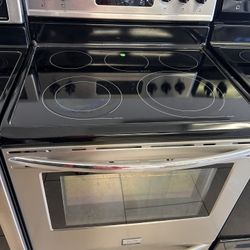 FRIGIDAIRE STAINLESS STEEL GLASS TOP STOVE