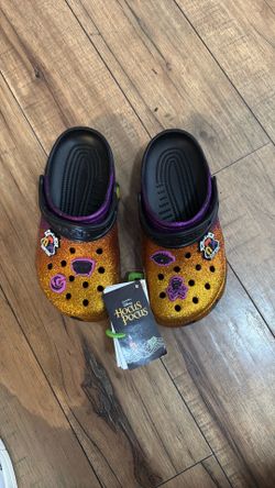 Brand new crocs