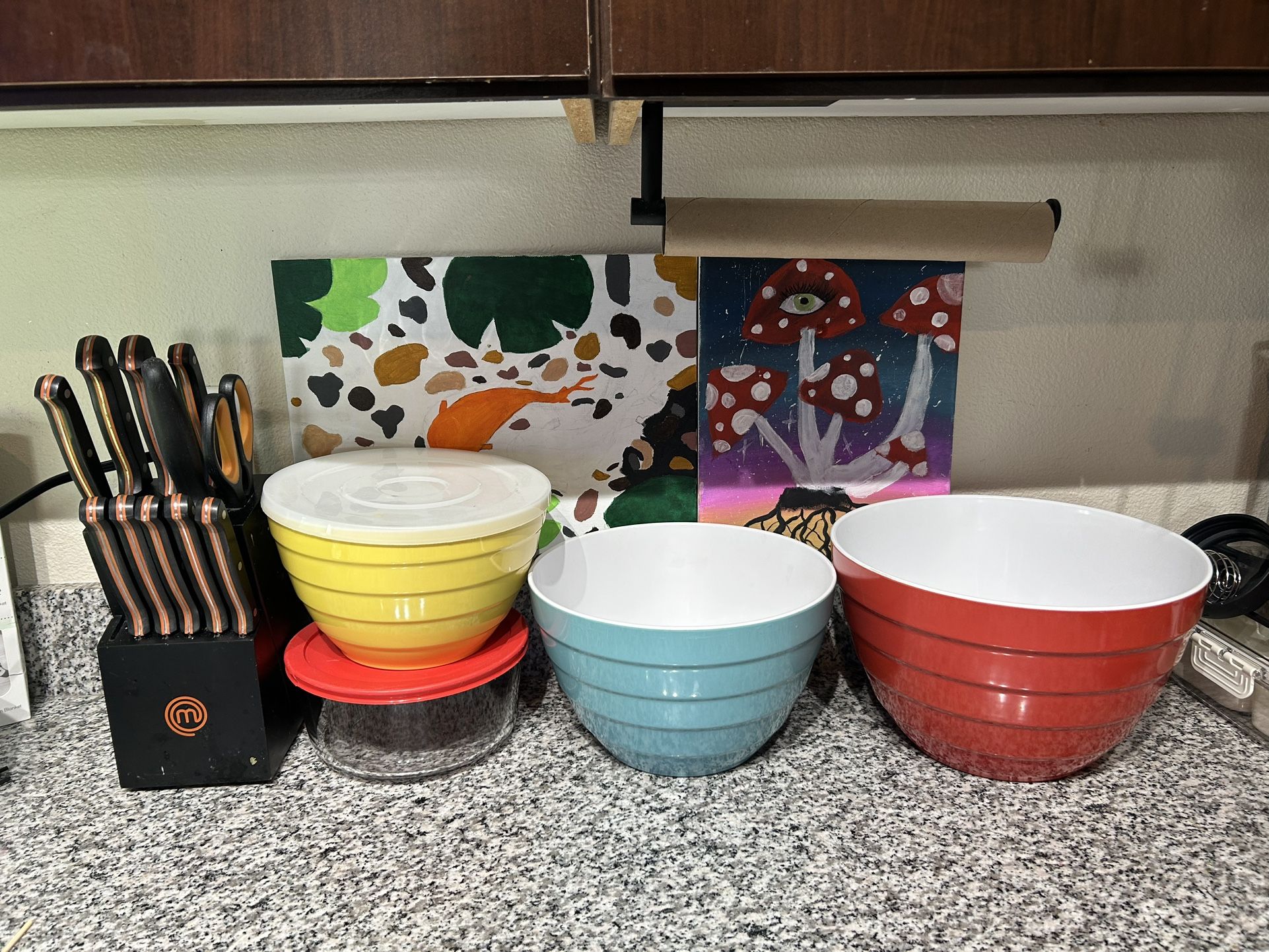 Bowls/ Kitchenware