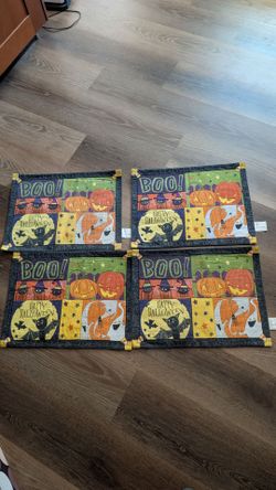 Halloween Placemats Set of 4