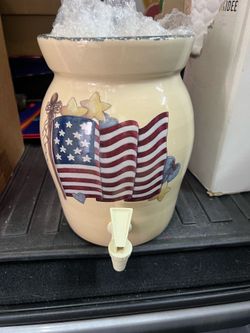 Drink pitcher