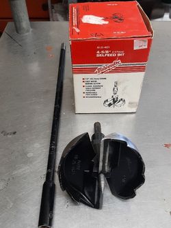 Milwaukee 4 - 5/8" Self-fed Bit
