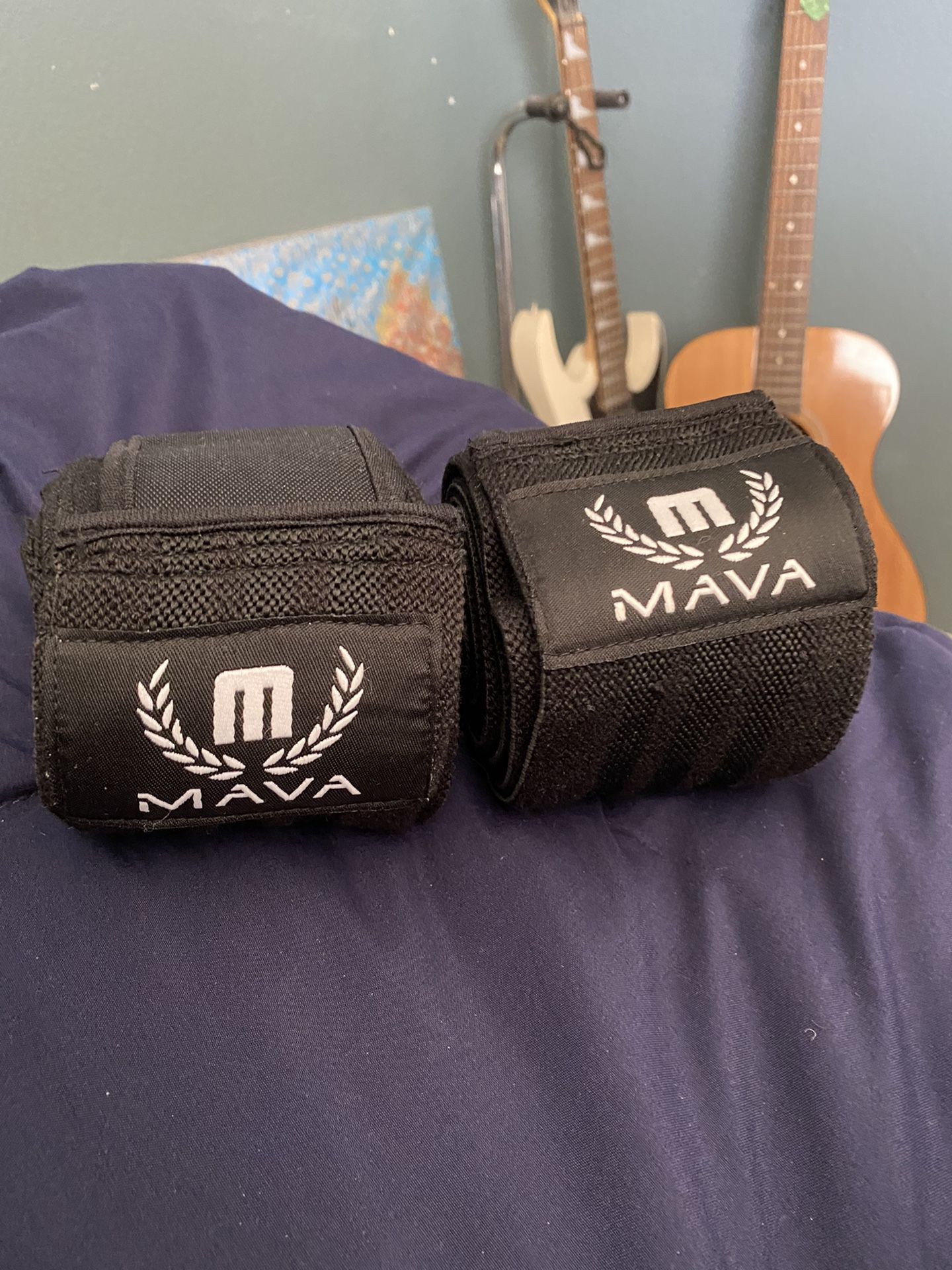 Knee Straps