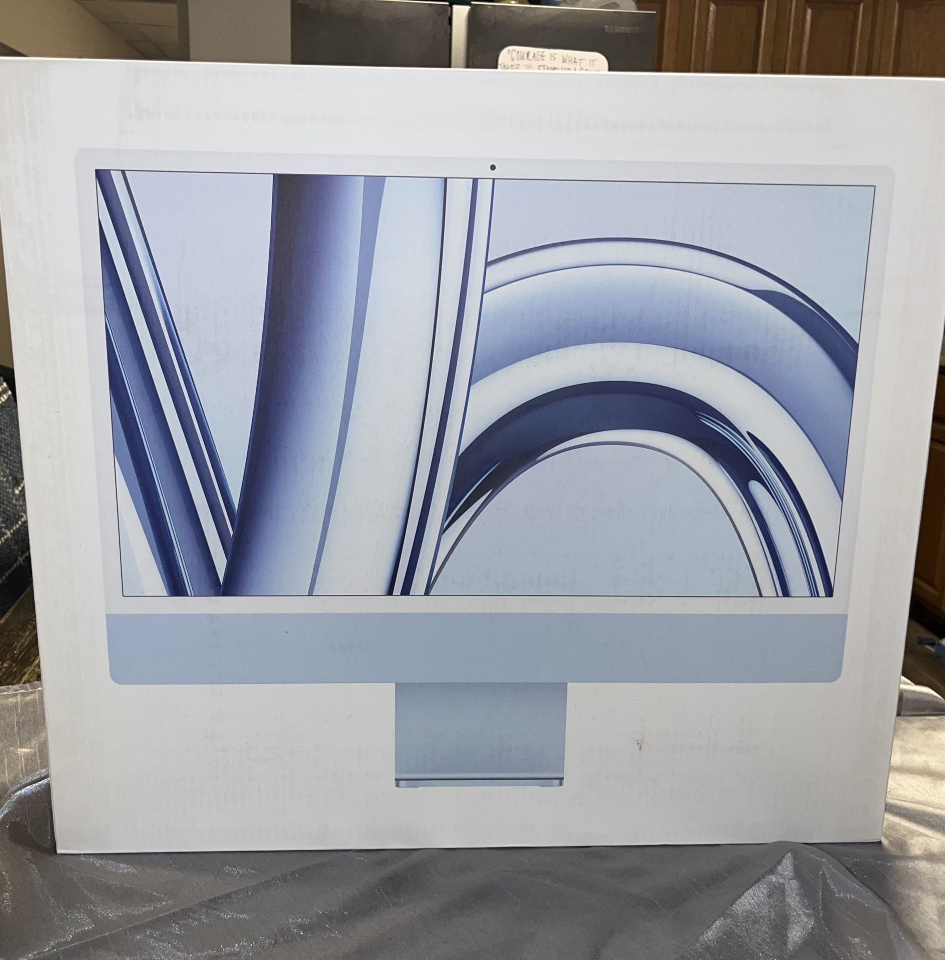 iMac with apple m3 chip