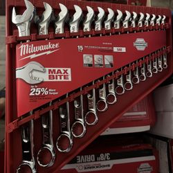 New Milwaukee Combination SAE Wrench Mechanics Tool Set (15-Piece) 48-22-9415