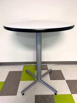 36" Round Bar Height Cafe Table - X Base