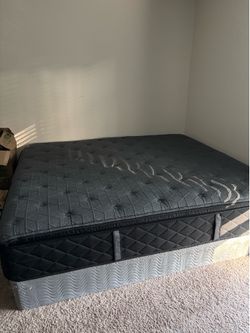 Cal King Mattress