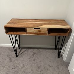 VINTAGE SOLID WOOD CONSOLE/DESK