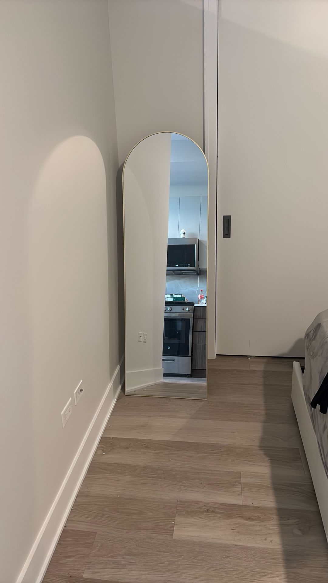 Full Length Body Mirror With Gold Trim