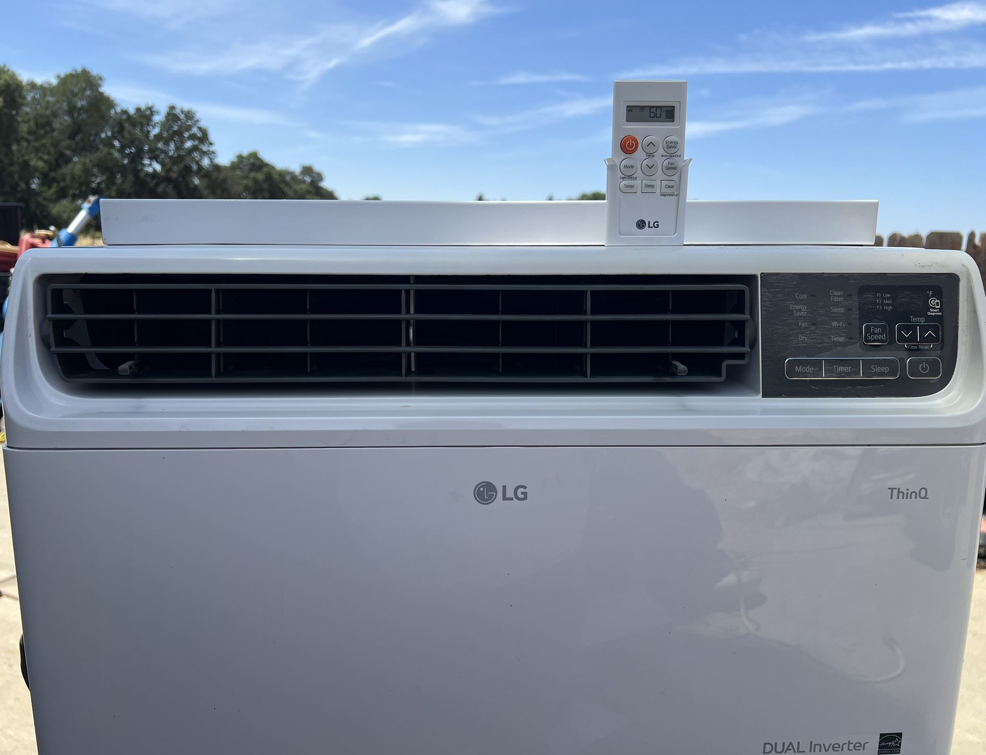LG Dual Inverter Window Air Conditioner Unit 14,00 BTU 