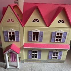 Toy Doll house
