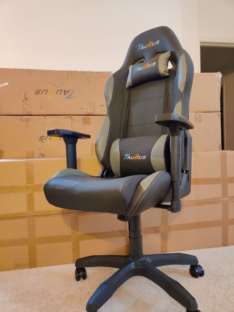 Gaming Chair (6 left)
