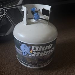 Full/sealed Propane Tank I Will Deliver It in Palm Bay For An Extra $10