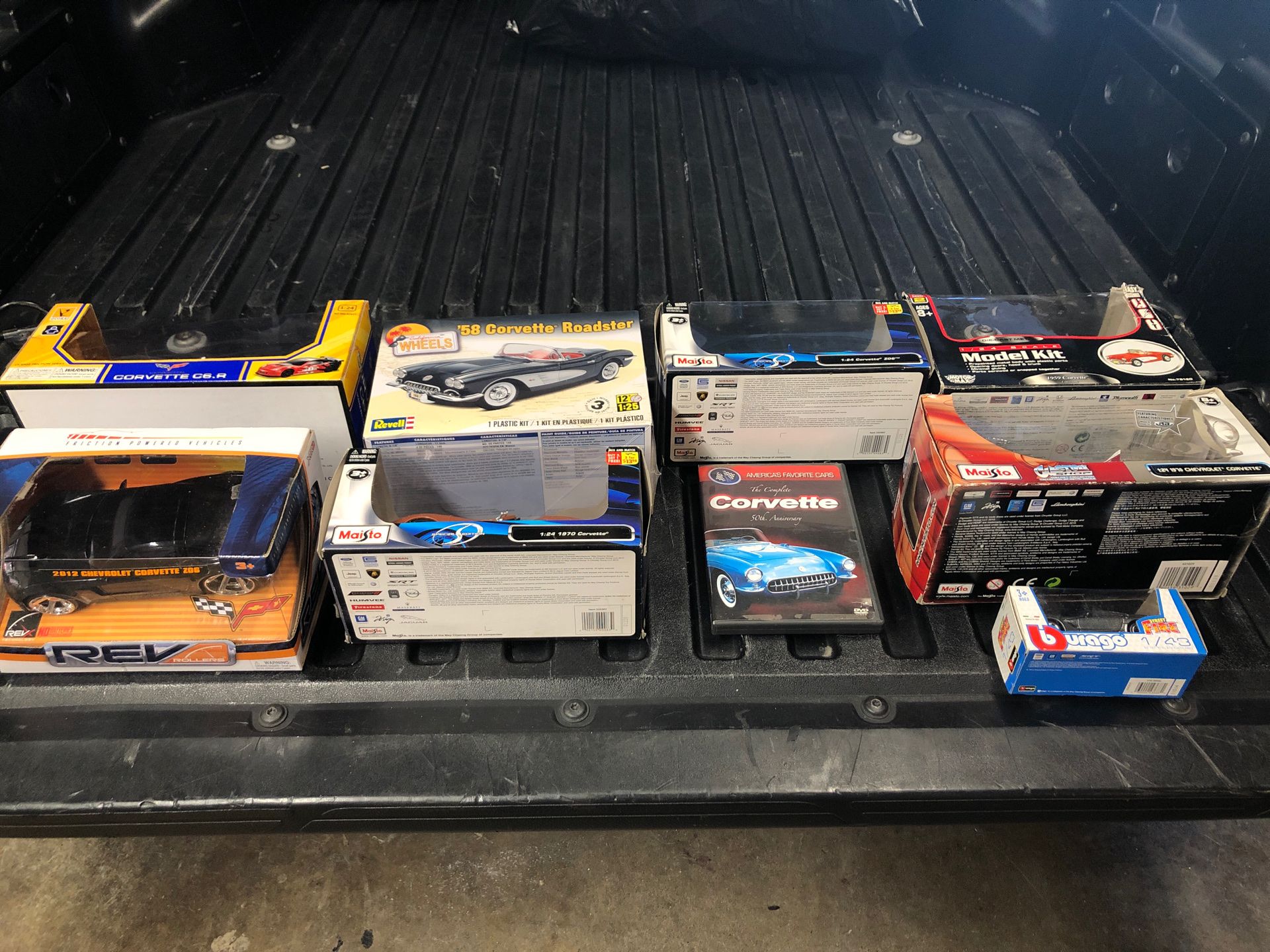 Corvette Models & DVD