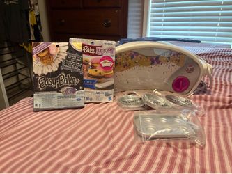 Easy-Bake Ultimate Oven Set