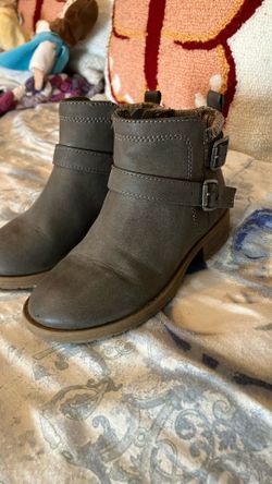 Little Girl Gray Boots