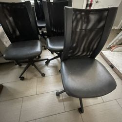 Office Chair Medium All Black