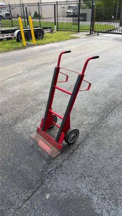 1000 pound capacity, Dolly