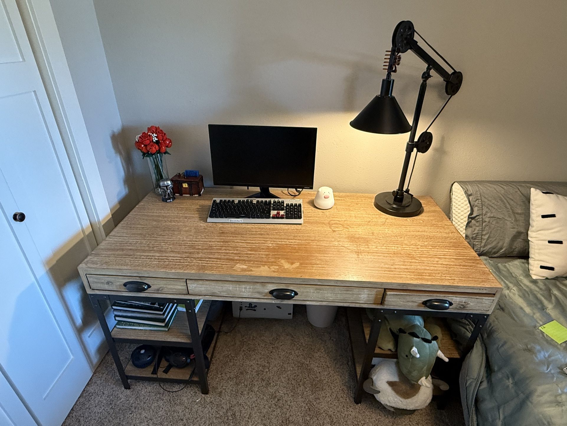 Large Desk