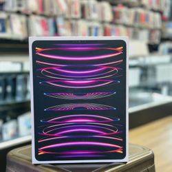 iPad Pro 6th Gen 12.9 Inch 