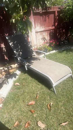 Pool chair