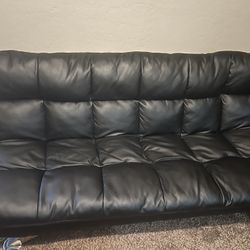 Black Futon 