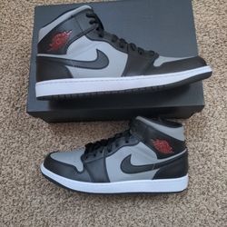 Air Jordan 1 Shadow Red Size 12.5