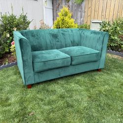 Loveseat (Emerald green)