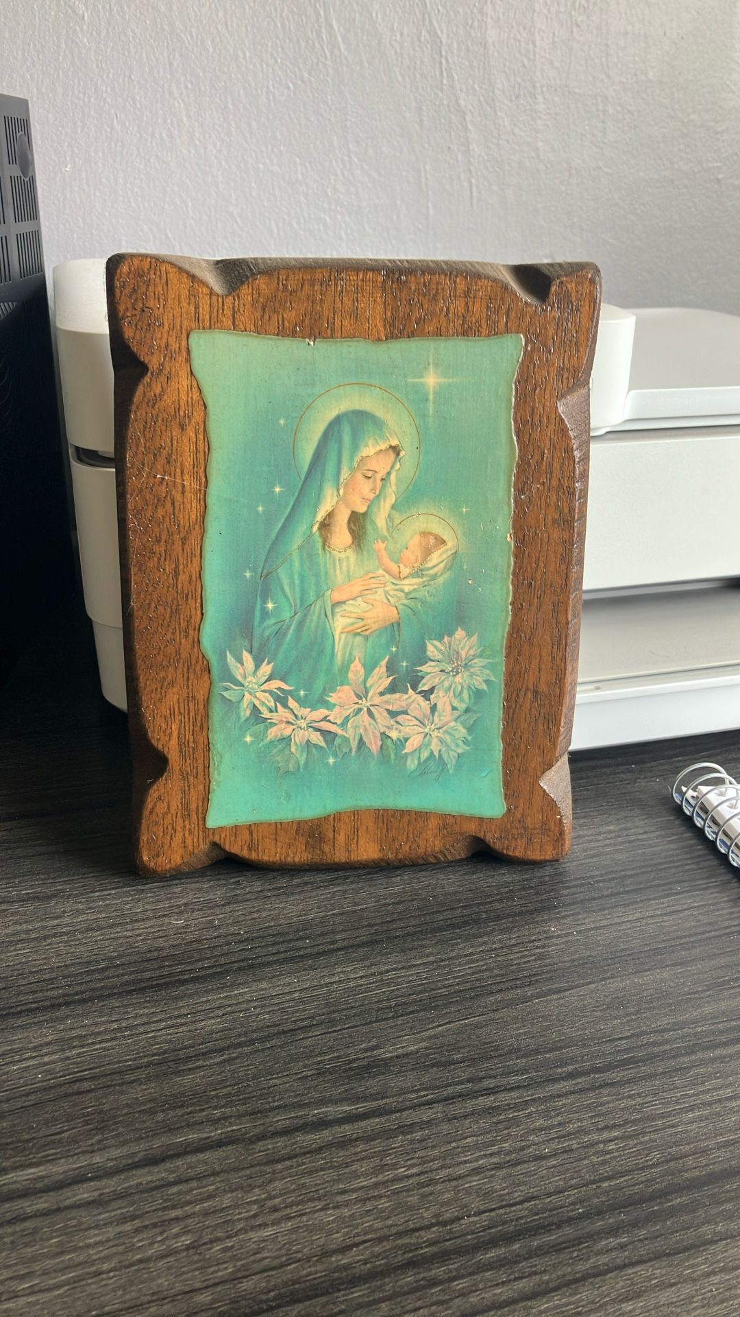 Mary And Baby Jesus Picture