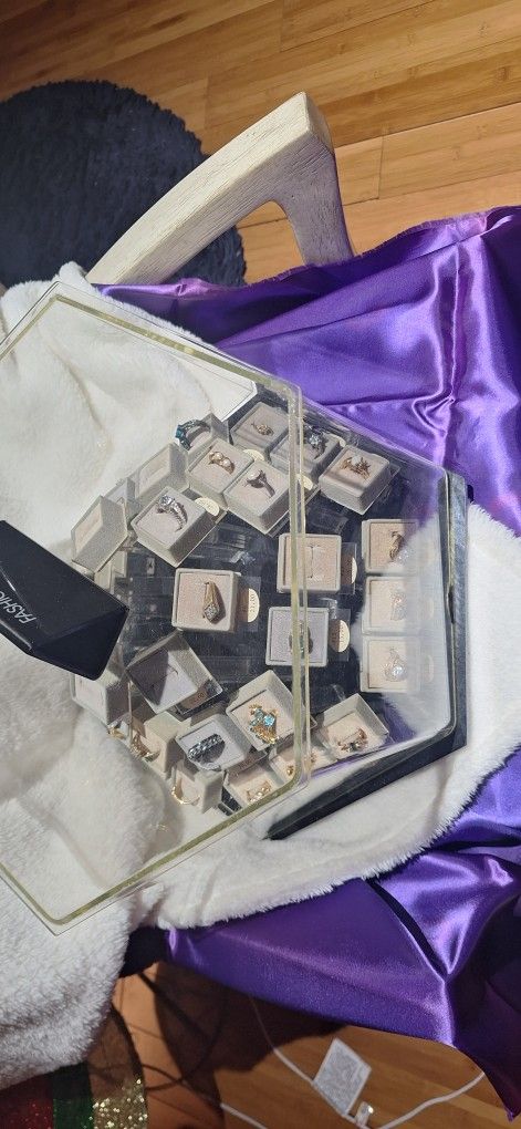 Display Case For 36 Rings