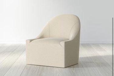 Saatva Anais Chair