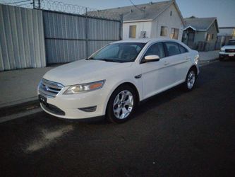 2012 Ford Taurus