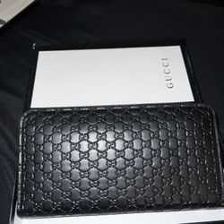 Ladies Gucci Wallet