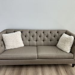 Luxury Ethan Allen Couch