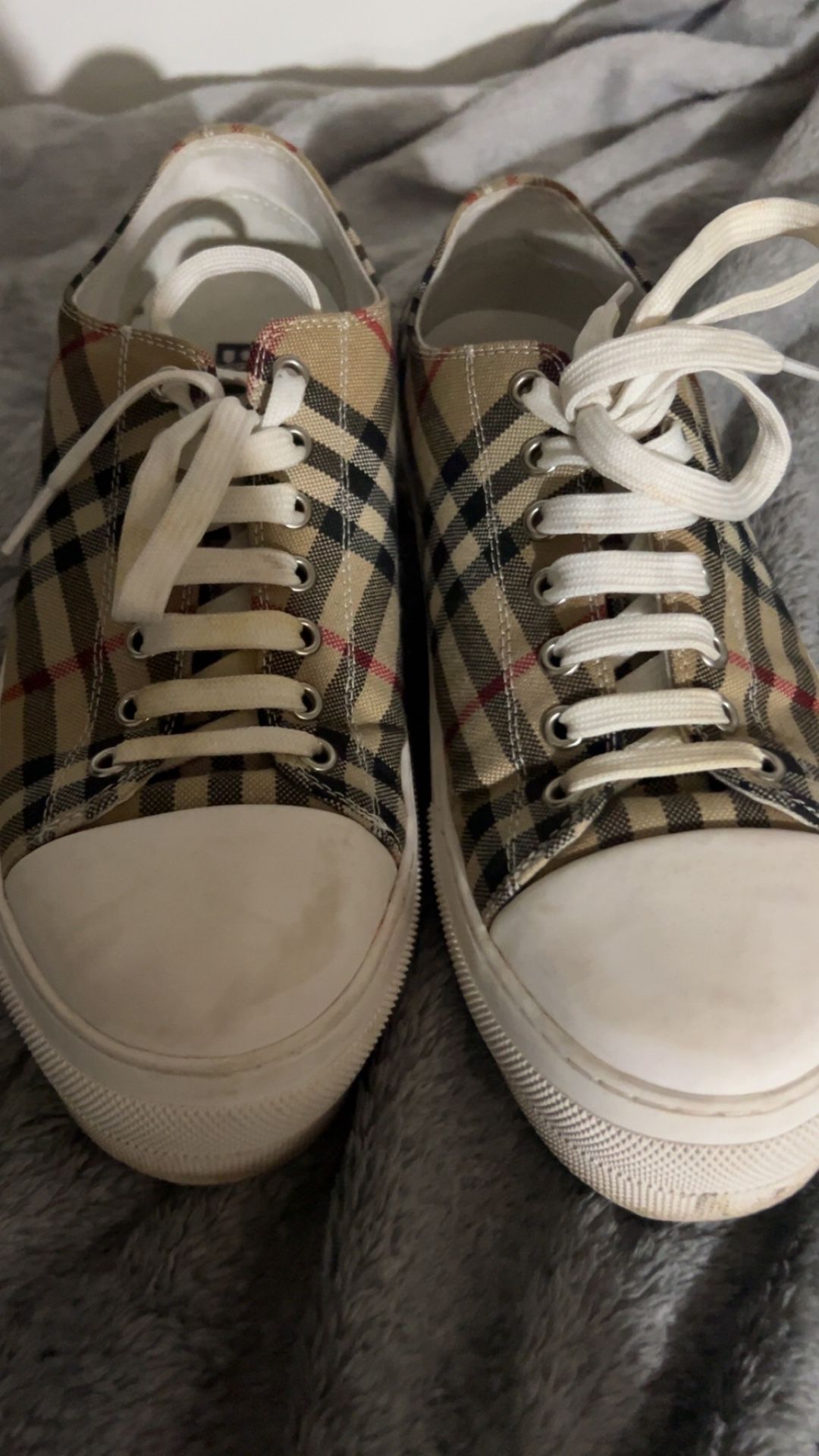 Burberry Shoes