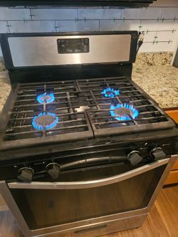 Nice stove black and Stanley