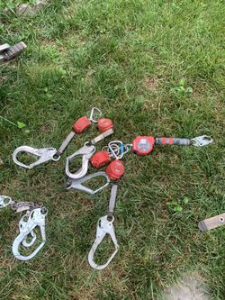 Cadenas Y Safety Harness Y Yoyós 