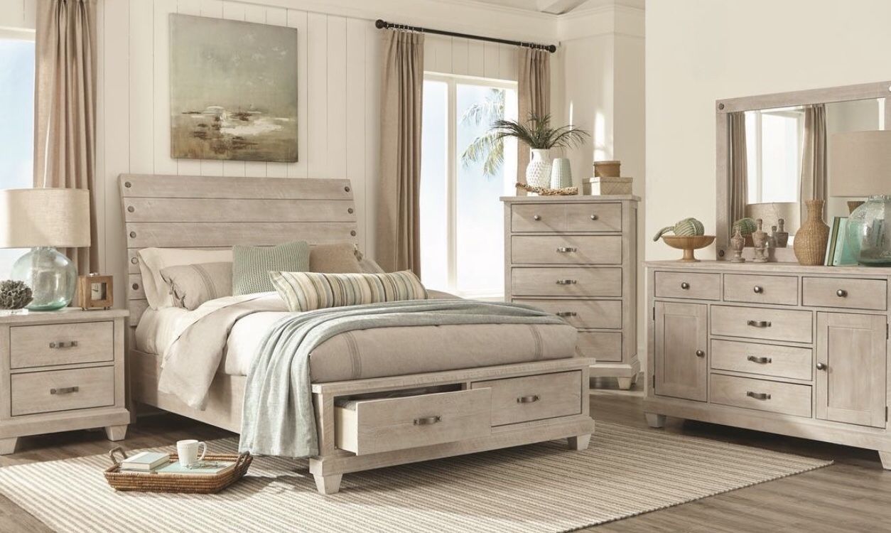 Storage Queen Bedroom Suit White Pine Straw set