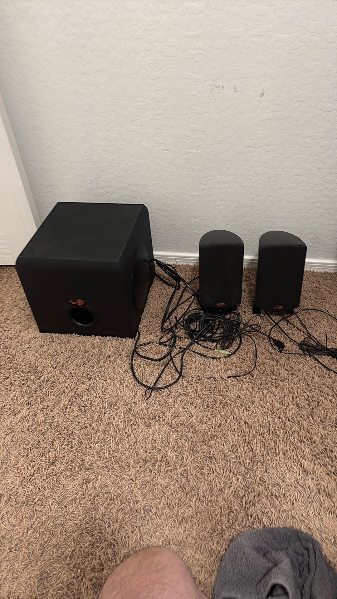 Klipsch Pro-Media 2.1 Powered Speaker Monitor System Subwoofer Original V 1 Gold